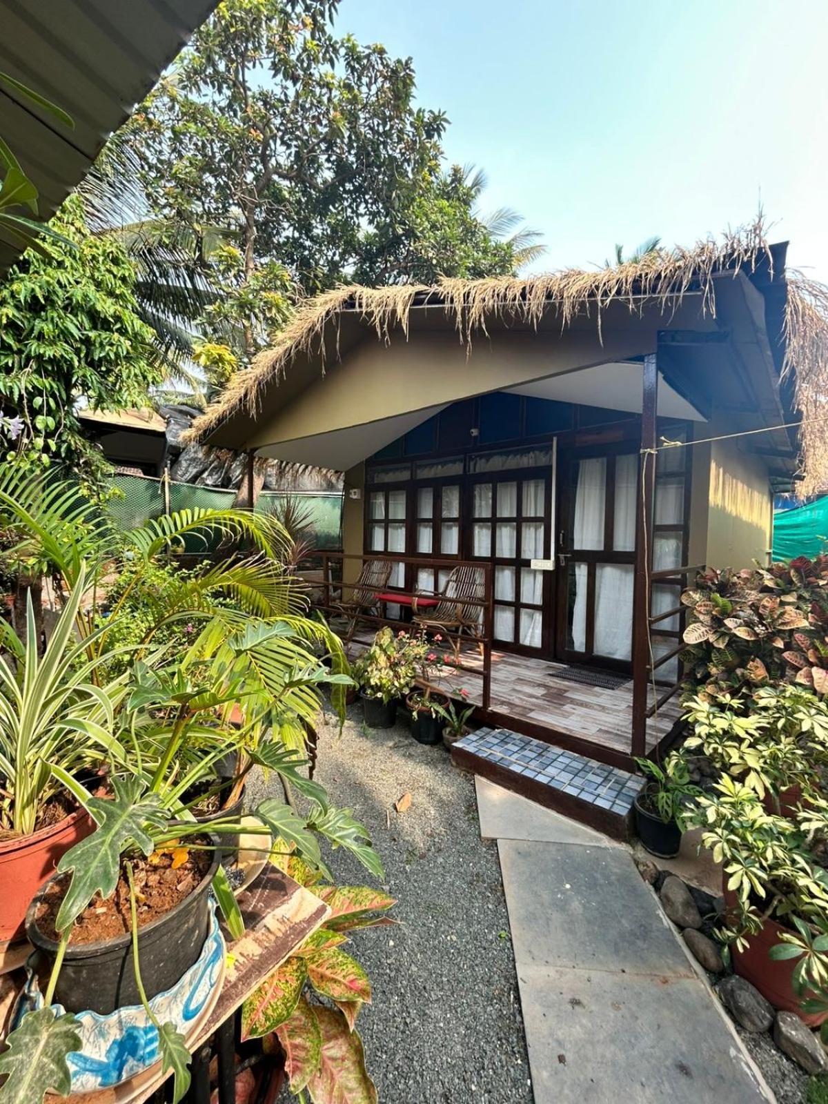 Salida Garden Hut Patnem Hotel Patnem Beach Eksteriør billede